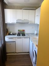 İcarəyə verilir 1 otaqlı köhnə tikili 35 m² — Apartment