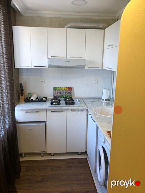 İcarəyə verilir 1 otaqlı köhnə tikili 35 m²