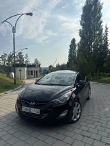 Hyundai Elantra, 1.8 L, 2013 il, 223 699 km — Автомобили
