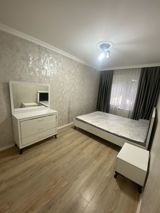 İcarəyə verilir 2 otaqlı köhnə tikili 60 m² — Квартира
