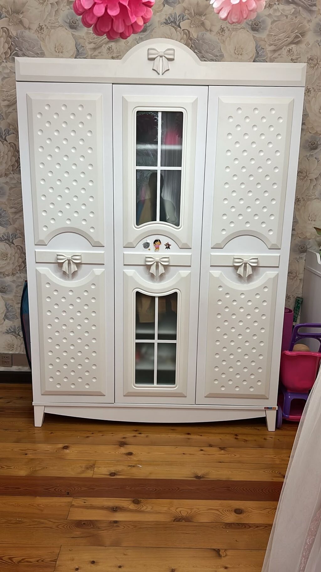 Uşaq otağı üçün ağ rəngdə mebel dəsti – şkaf və komod - Üslub — Mebel, Bakı (2)