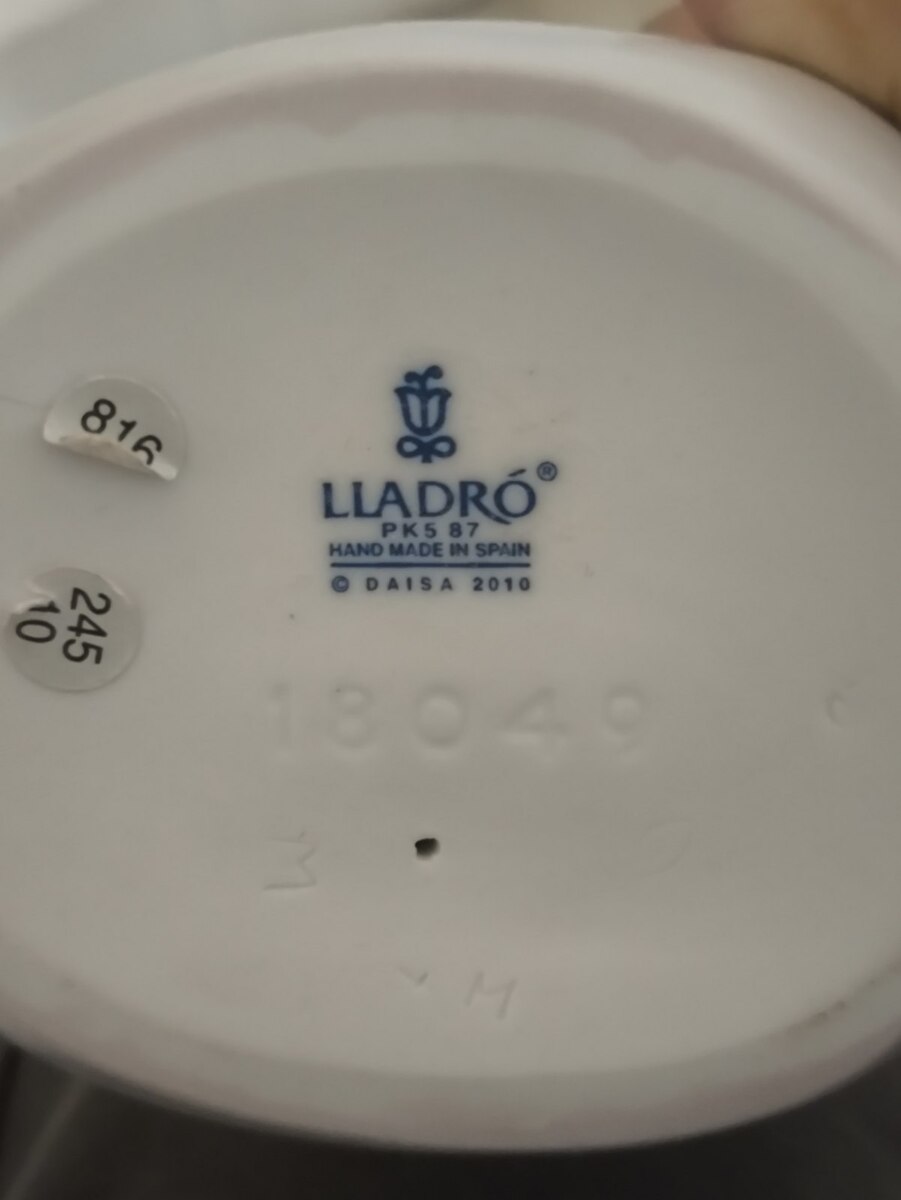 LLADRO statuetka — Mallar, Bakı (2)