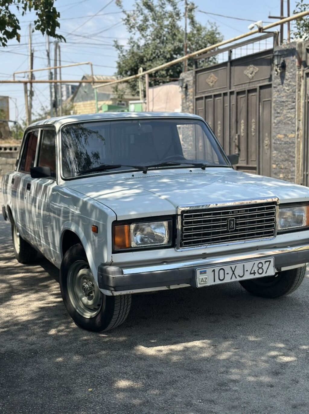 VAZ 2107 sedan – klassik ağ rəng, 4 qapı, arxa ötürücülü. Ili 2005 — Avto, Xırdalan (2)