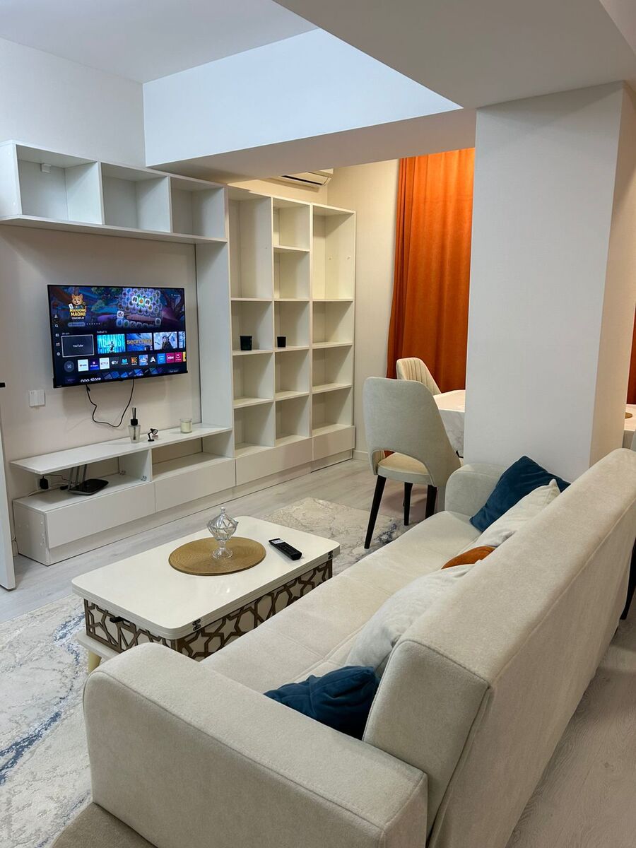 İcarəyə verilir 2 otaqlı köhnə tikili 70 m² — Mənzil, Bakı (9)