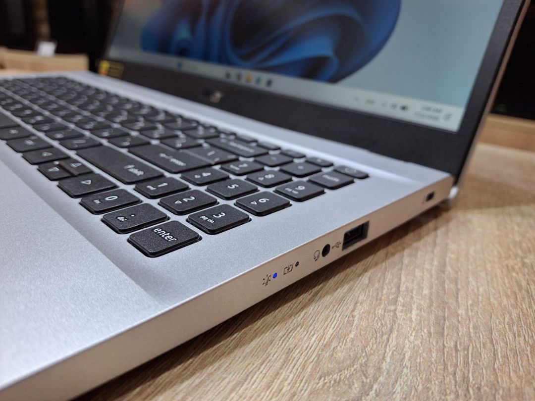 Noutbuk Acer i5 1235U 8gb 512gb ssd — Elektronika, Bakı (5)