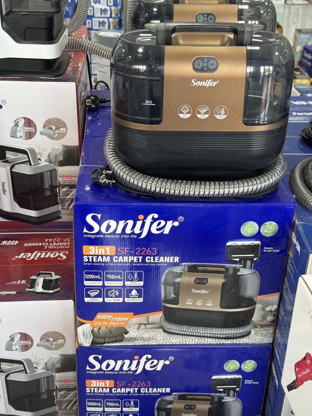 Xalça yuyan Sonifer — Ev texnikası, Bakı (2)