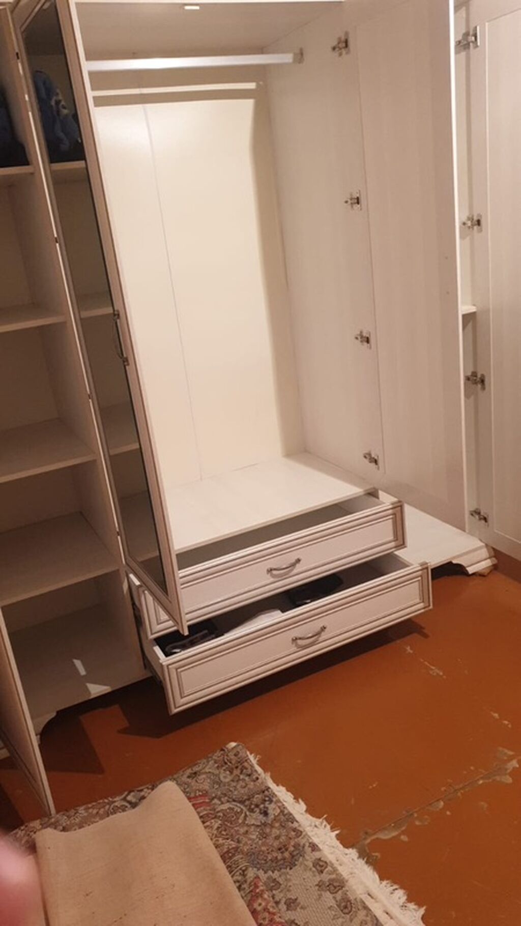 Yeni, 4 qapılı, Güzgülü, Bej, Açılan, Düz dolab — Mebel, Bakı (3)