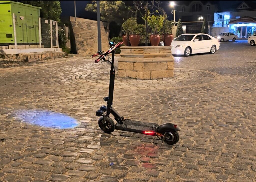 Kugo m4 pro max çox əla vəziyytdə 800W güclü mühərrik qoyulub Elektrik — Mallar, Bakı (6)