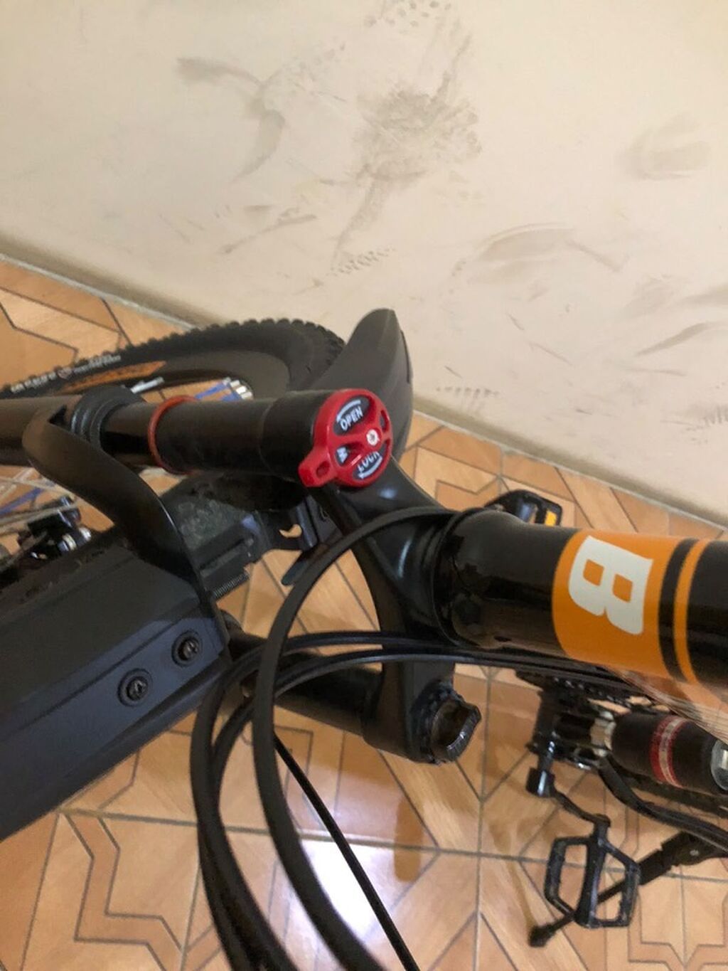Bargerro 686 dağ velosipedi 26lıqdı 8skoruslu,bağlanib açila bilen — Dağ velosipedləri, Bakı (3)