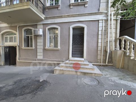 Satılır obyekt 60 m²