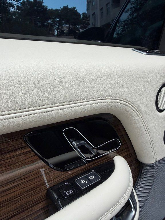 Land Rover Range Rover, 3.0 L, 2018 il, 175 000 km — Avtomobillər, Bakı (11)