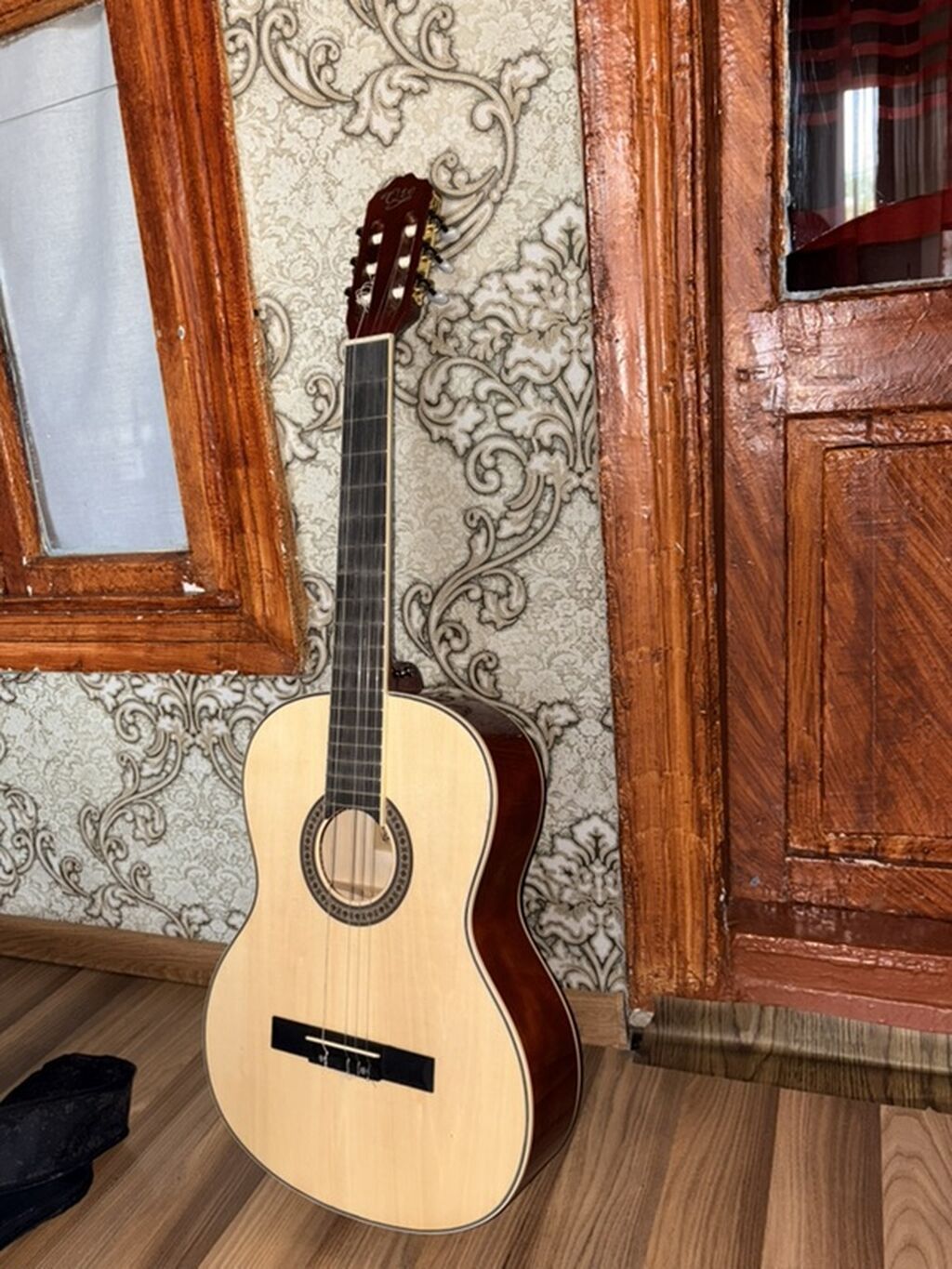 Klassik gitara + yumşaq çanta (brend: Qte) - Korpus: klassik forma — Mallar, Digah (3)