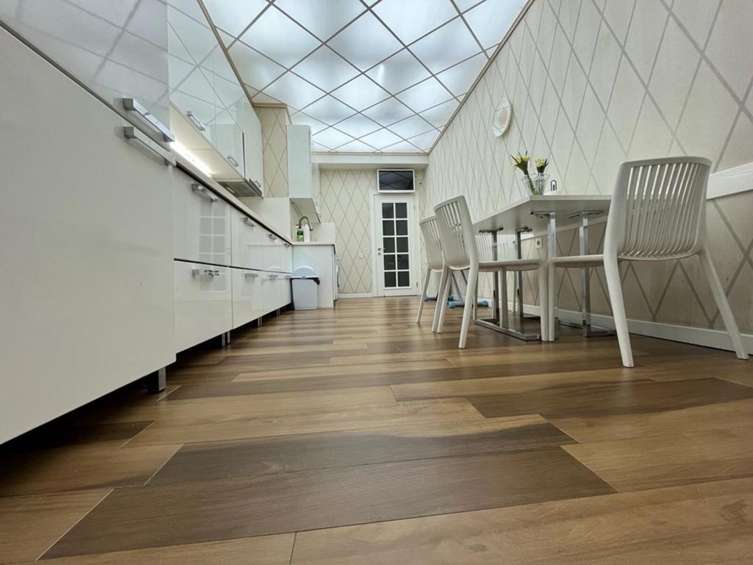 İcarəyə verilir 3 otaqlı yeni tikili 110 m² — Mənzil, Bakı (2)
