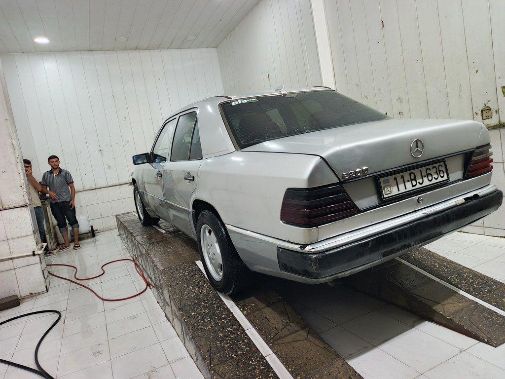 Mercedes 200 E, 2.0 L, 1992 il, 356 854 km — Avtomobillər, Bakı (7)