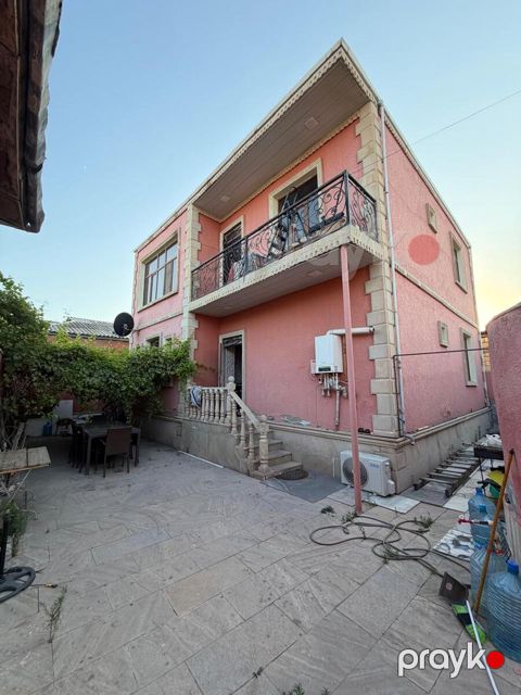 Satılır 5 otaqlı həyət evi/bağ evi 235 m²