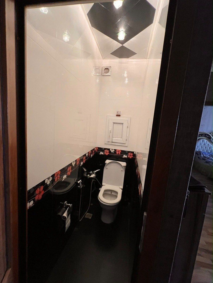 Satılır 4 otaqlı köhnə tikili 100 m² — Mənzil, Bakı (12)