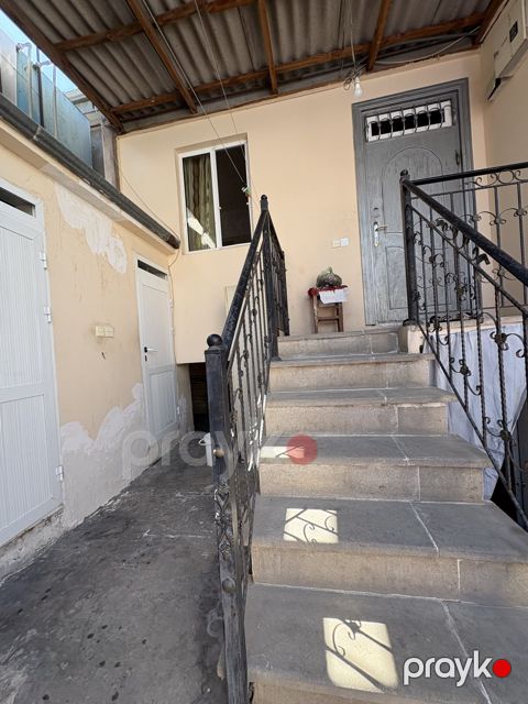 İcarəyə verilir 3 otaqlı həyət evi/bağ evi 110 m²