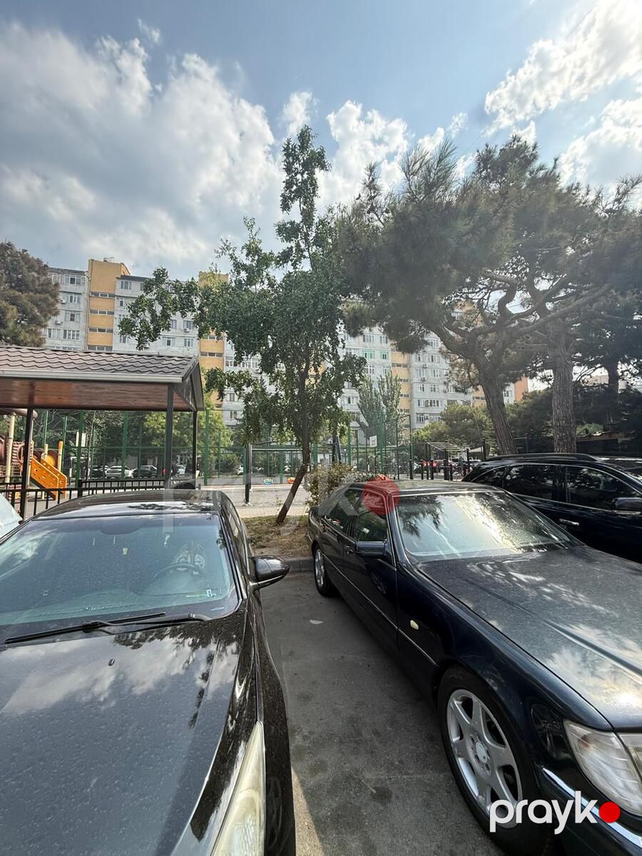 Satılır 2 otaqlı köhnə tikili 67 m² — Mənzil, Bakı (6)