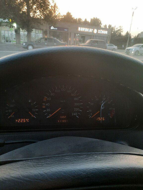 Mercedes C 180, 1.8 L, 1996 il, 350 000 km — Avtomobillər, Bərdə (11)