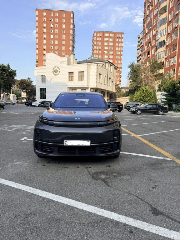 Li Auto L7, 1.5 L, 44.5 kWh, 2024 il, 40 000 km — Avtomobillər, Bakı (2)
