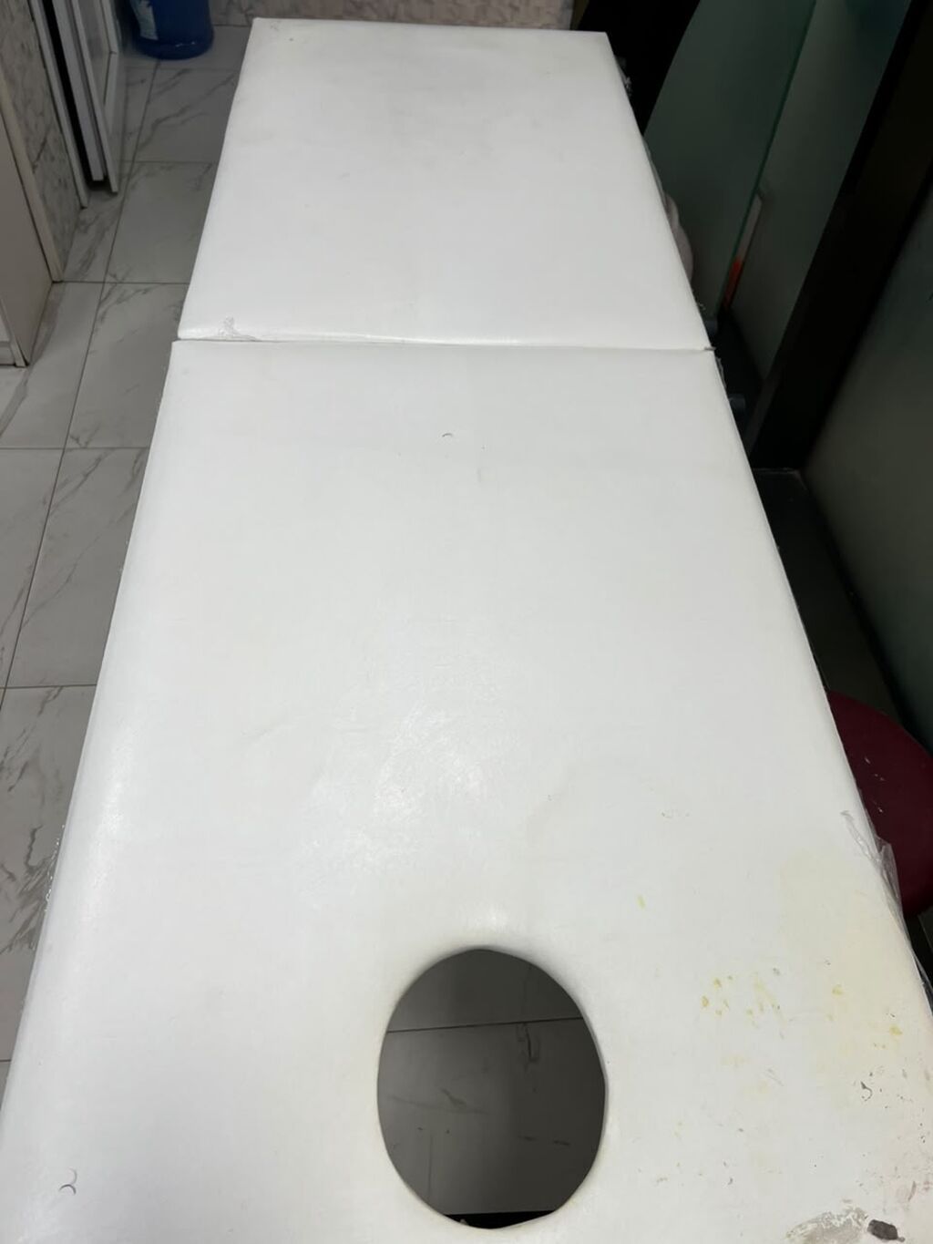 Kuşetqa az islenib .65 azn Bas terefde birez lekeli yeri varbasqa — Mebel, Bakı (2)