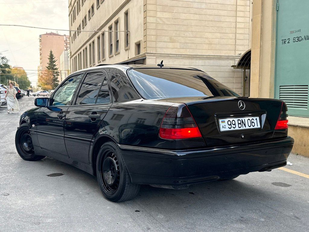 Mercedes C 240, 2.4 L, 1998 il, 320 000 km — Avtomobillər, Bakı (10)