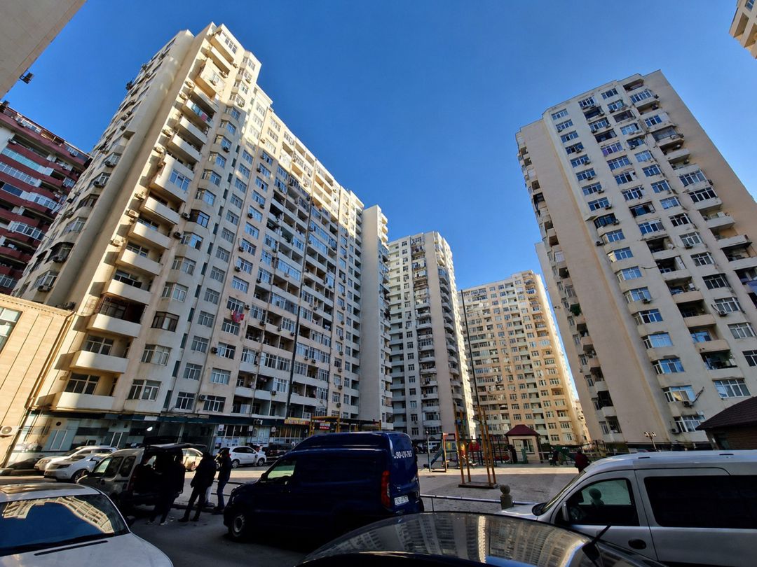 Satılır 3 otaqlı yeni tikili 125 m² — Mənzil, Bakı