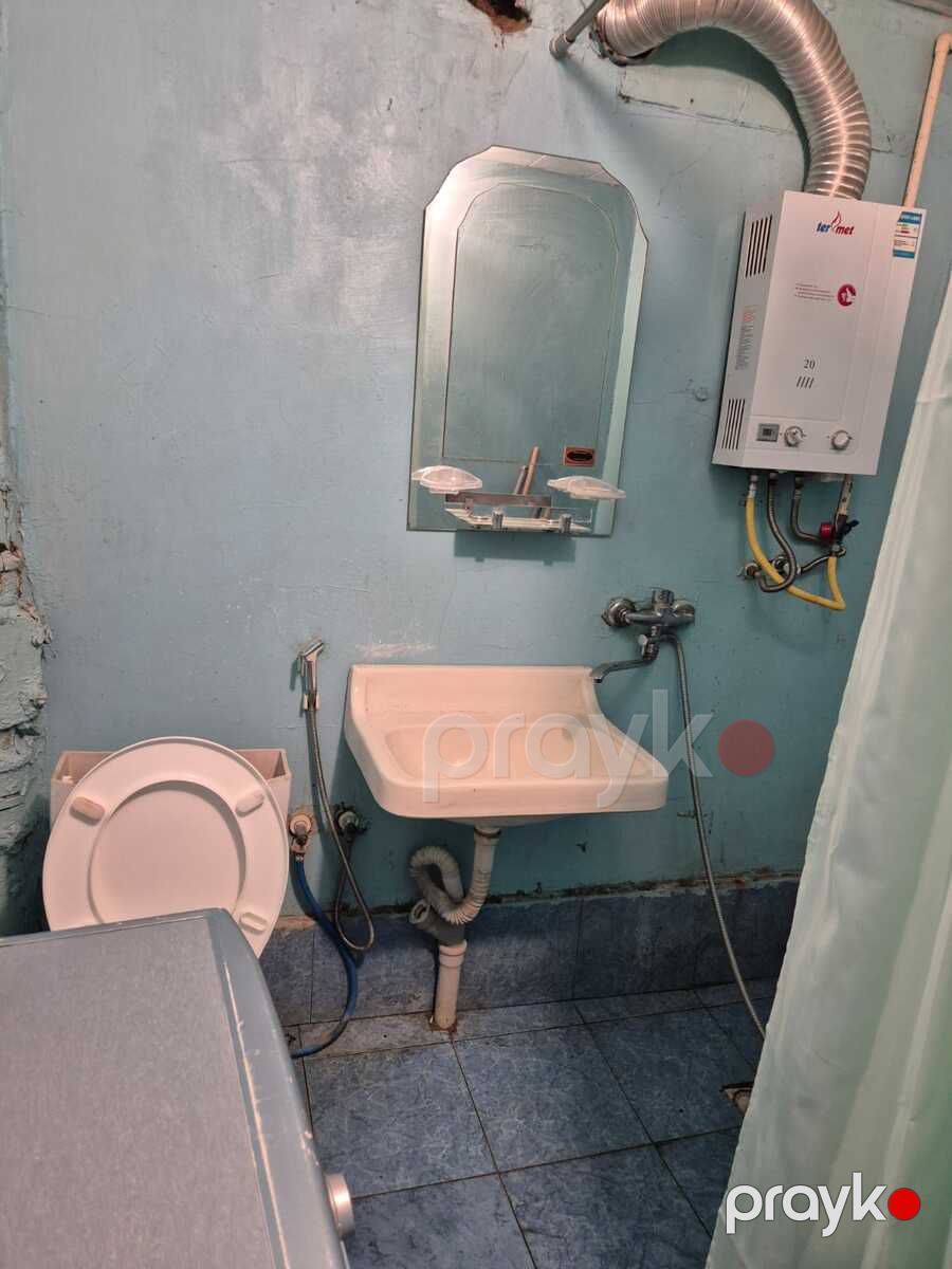 Satılır 1 otaqlı köhnə tikili 30 m² — Mənzil, Bakı (9)