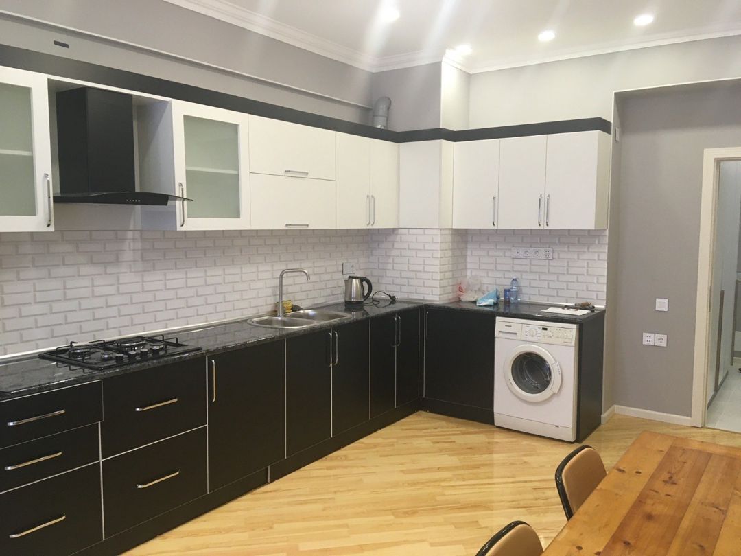 İcarəyə verilir 2 otaqlı yeni tikili 100 m² — Mənzil, Bakı (5)