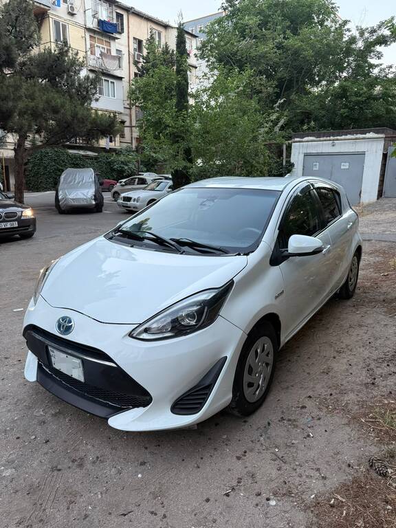 Toyota Aqua, 1.5 L, 0.87 kWh, 2017 il, 202 000 km — Avtomobillər, Bakı (4)