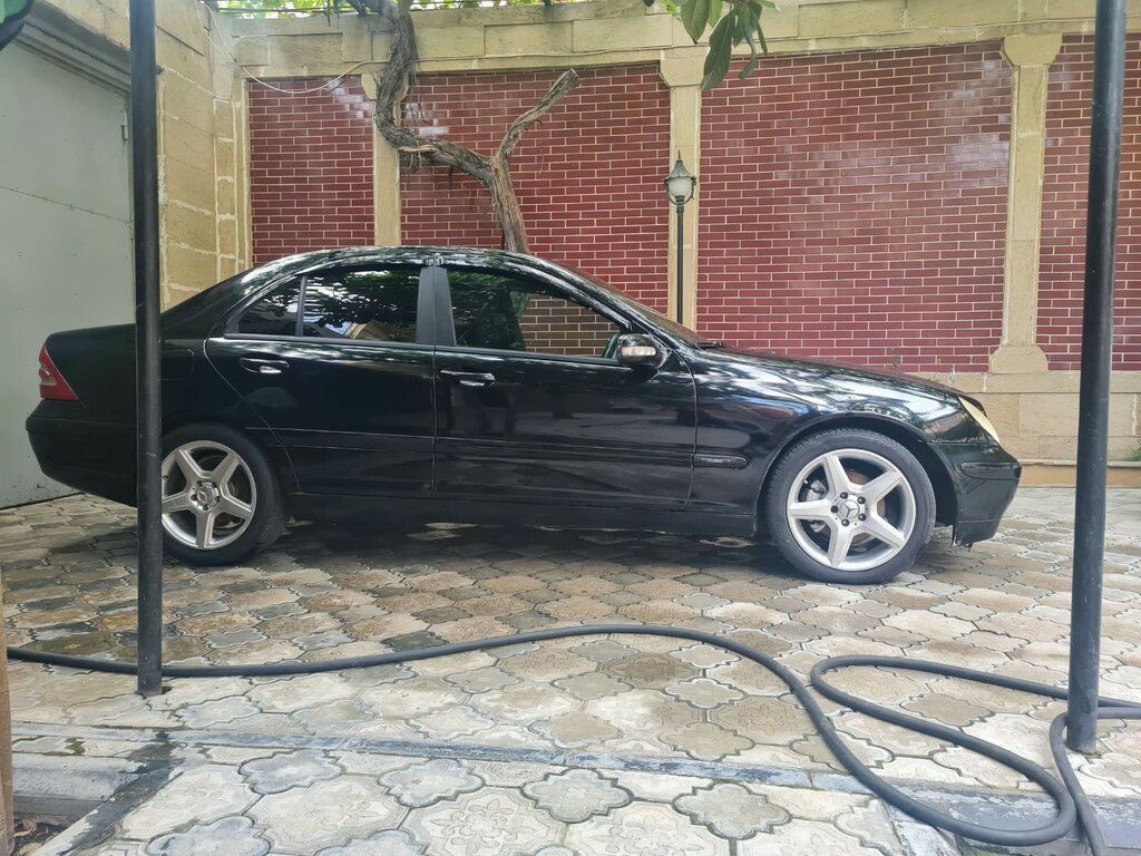 Mercedes C 180, 2.0 L, 2002 il, 959 686 km — Avtomobillər, Bakı (4)