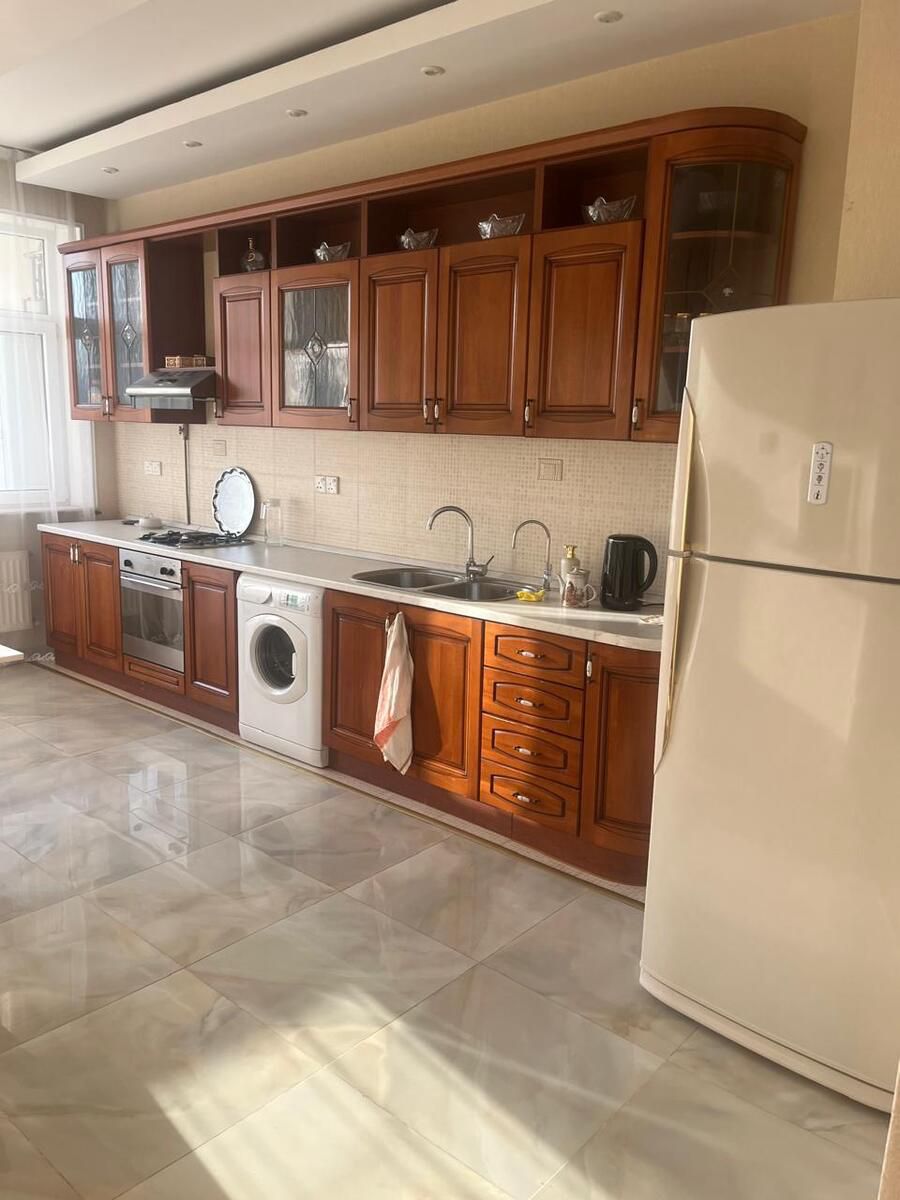 İcarəyə verilir 3 otaqlı yeni tikili 150 m² — Mənzil, Bakı (6)