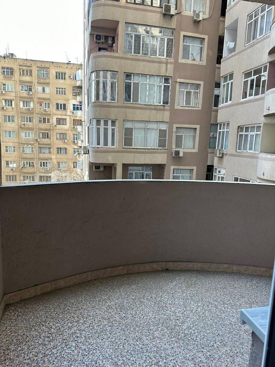 Satılır 4 otaqlı yeni tikili 180 m² — Mənzil, Bakı (4)