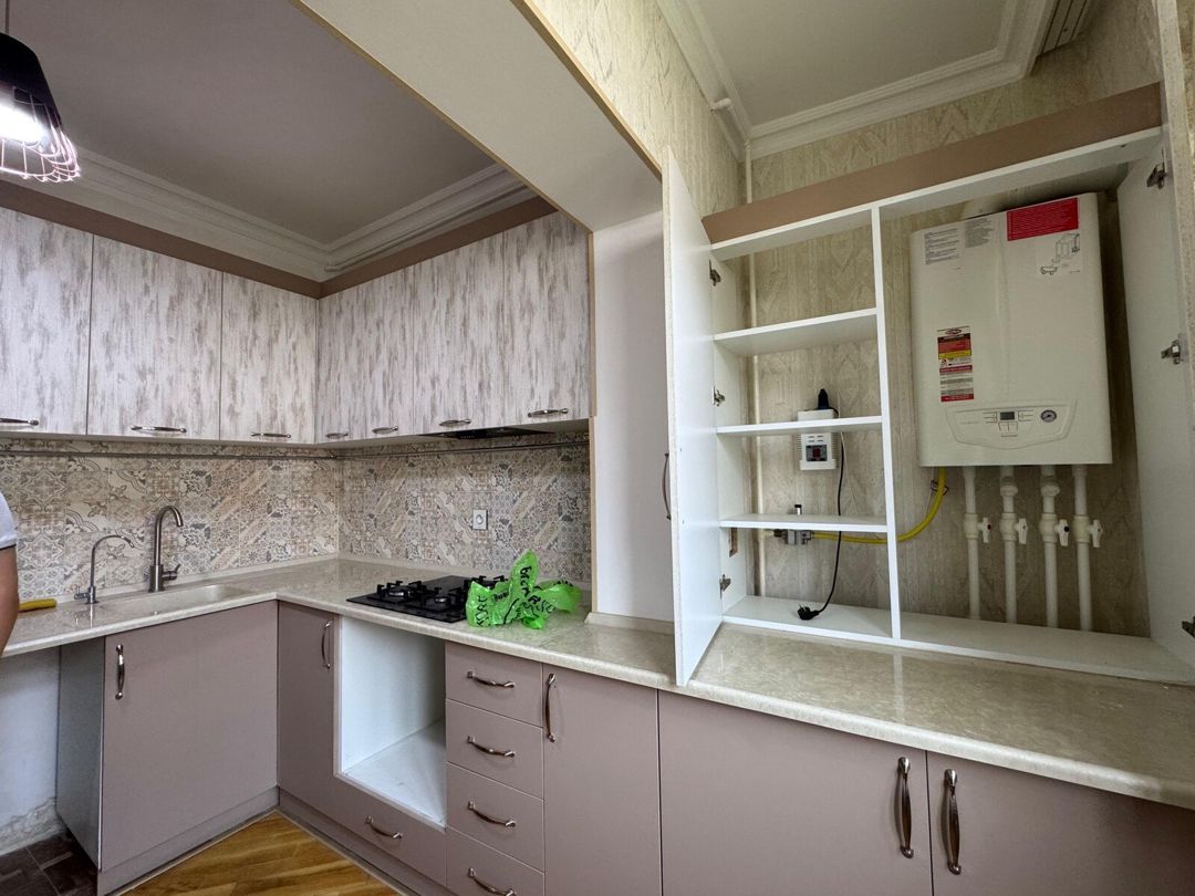Satılır 2 otaqlı köhnə tikili 60 m² — Mənzil, Bakı (5)
