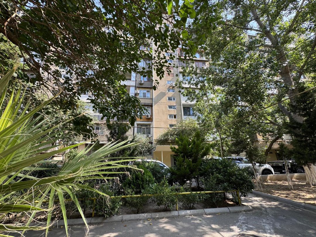 Satılır 2 otaqlı köhnə tikili 60 m² — Mənzil, Bakı