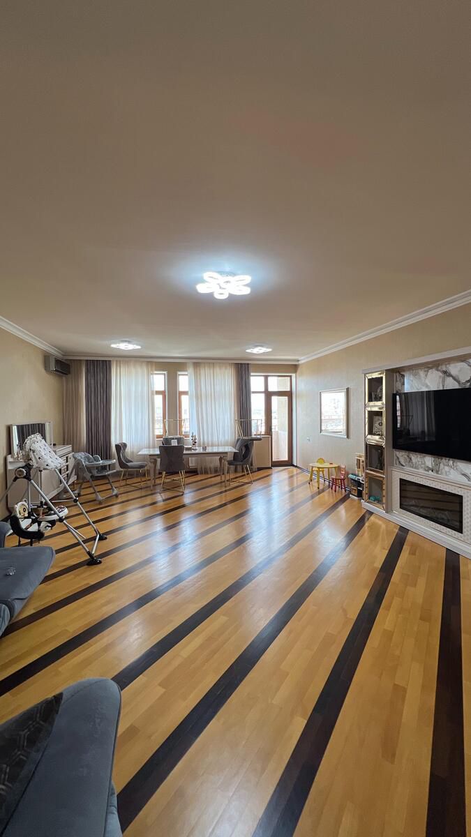 Satılır 4 otaqlı yeni tikili 183 m² — Mənzil, Bakı (3)