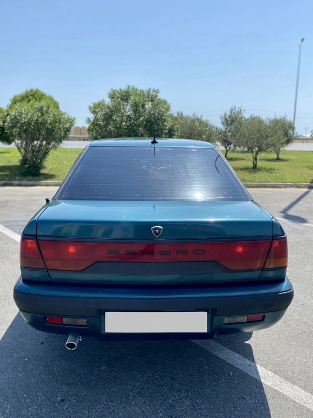 Daewoo Espero: 1.8 l | 1998 il Sedan — Daewoo, Masazır (2)