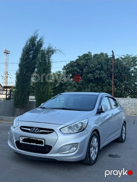 Hyundai Accent, 1.6 L, 2016 il, 250 000 km