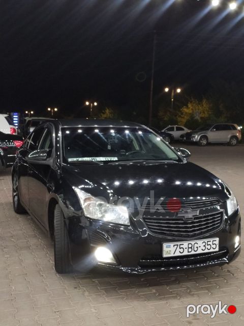 Chevrolet Cruze, 1.6 L, 2012 il, 275 000 km