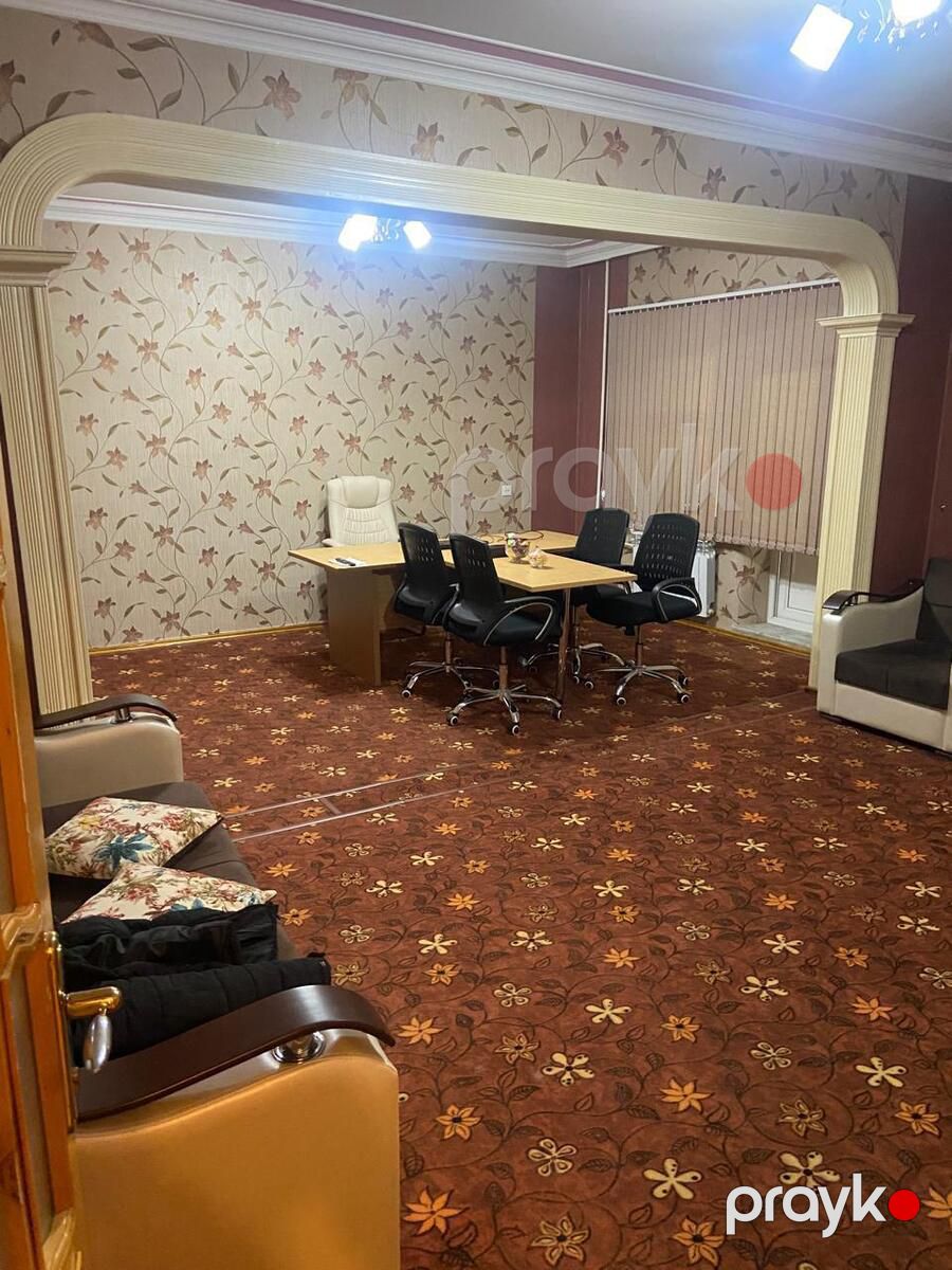 İcarəyə verilir 5 otaqlı köhnə tikili 120 m² — Mənzil, Bakı (7)