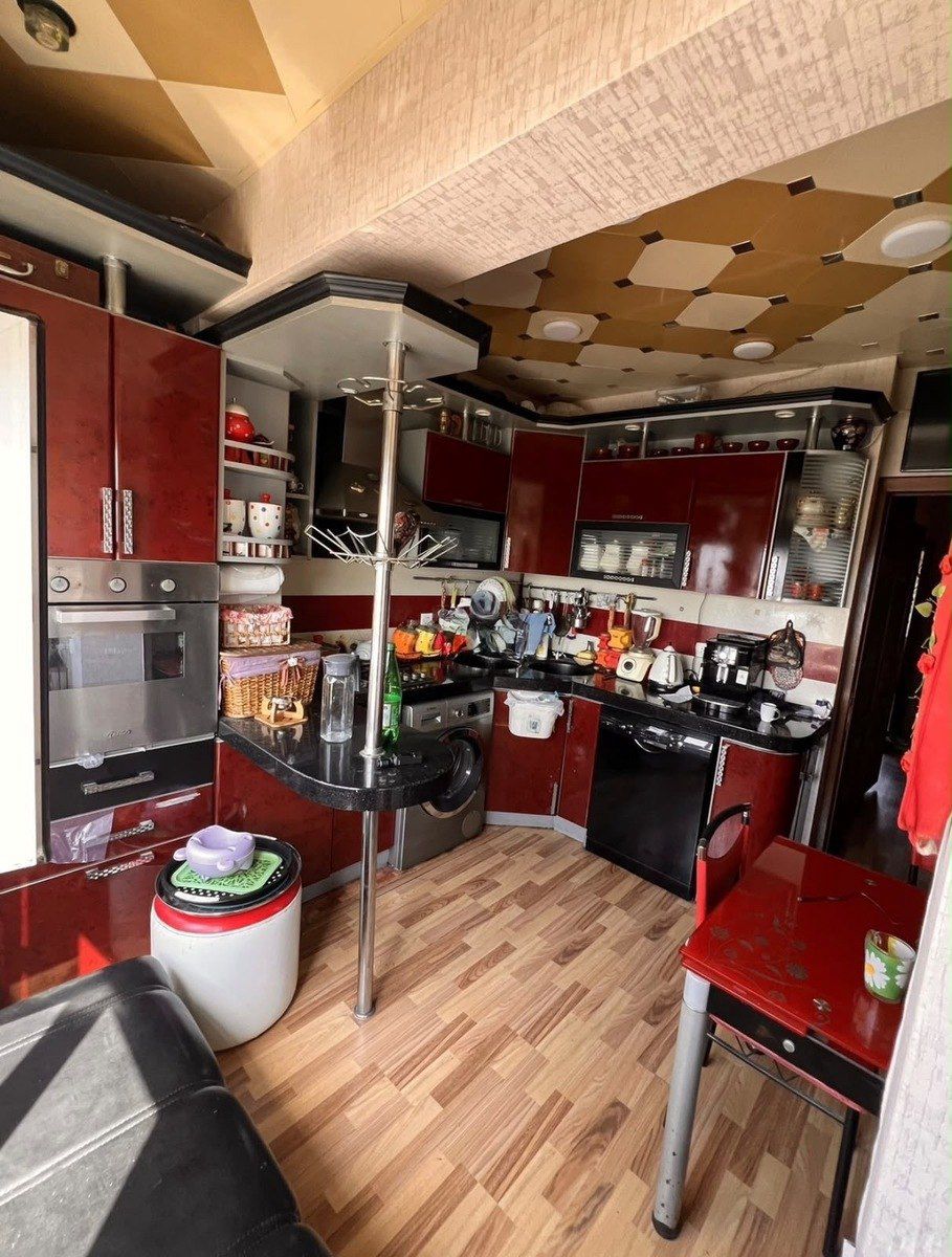 Satılır 4 otaqlı köhnə tikili 100 m² — Mənzil, Bakı (5)