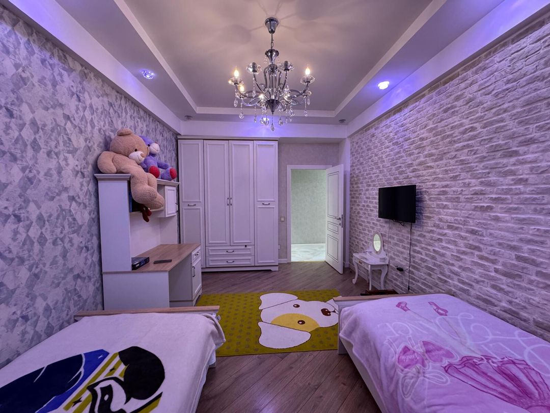 Satılır 4 otaqlı yeni tikili 132 m² — Mənzil, Bakı (8)