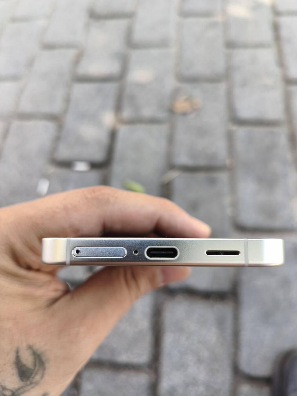Samsung Galaxy S23, 256 GB, rəng - Ağ — Samsung, Naxçıvan (4)