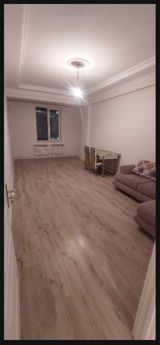 Geniş və işıqlı 2 otaqlı mənzil. - Uzun, rahat qonaq otağı: tavan — Real estate