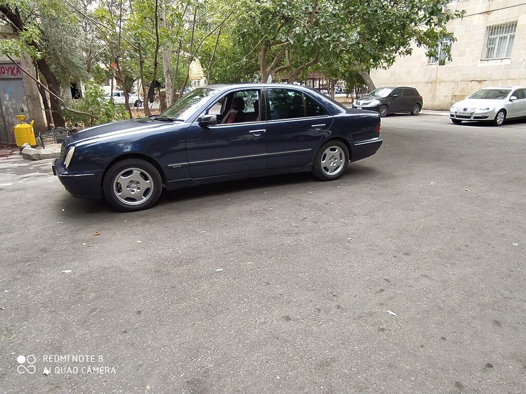 Mercedes E 320, 3.2 L, 1999 il, 426 387 km — Avtomobillər, Bakı (10)