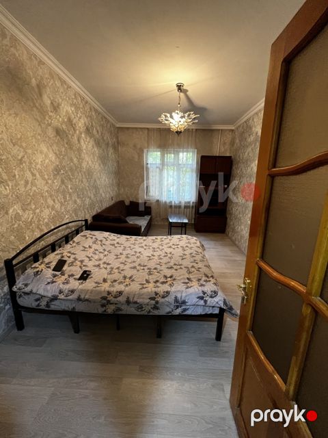 İcarəyə verilir 1 otaqlı köhnə tikili 40 m²