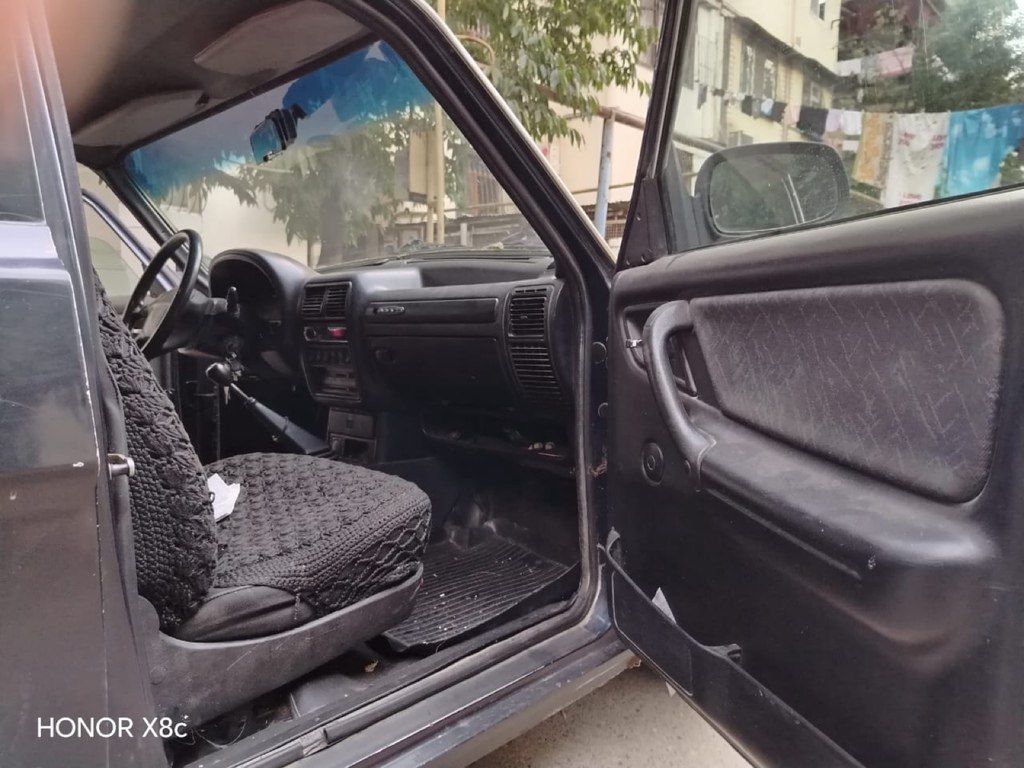 GAZ 3110 "Volga", 2.3 L, 2005 il, 395 000 km — Avtomobillər, Bakı (8)