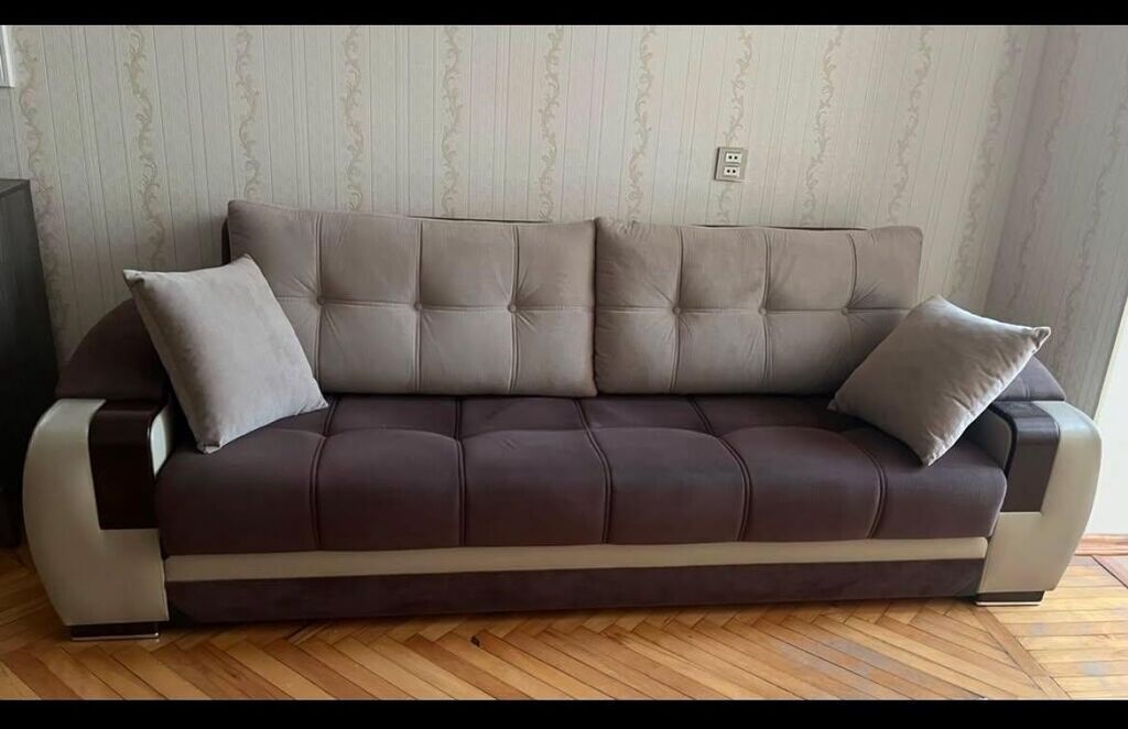 Divan 280 azn. Damla mebelden alinib. Acilir ve bazalidir. Unvan — Mebel, Bakı