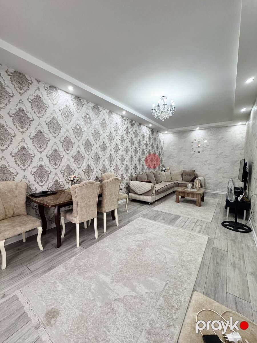 Satılır 4 otaqlı həyət evi/bağ evi 200 m² — Ev, villa, Bakı (5)