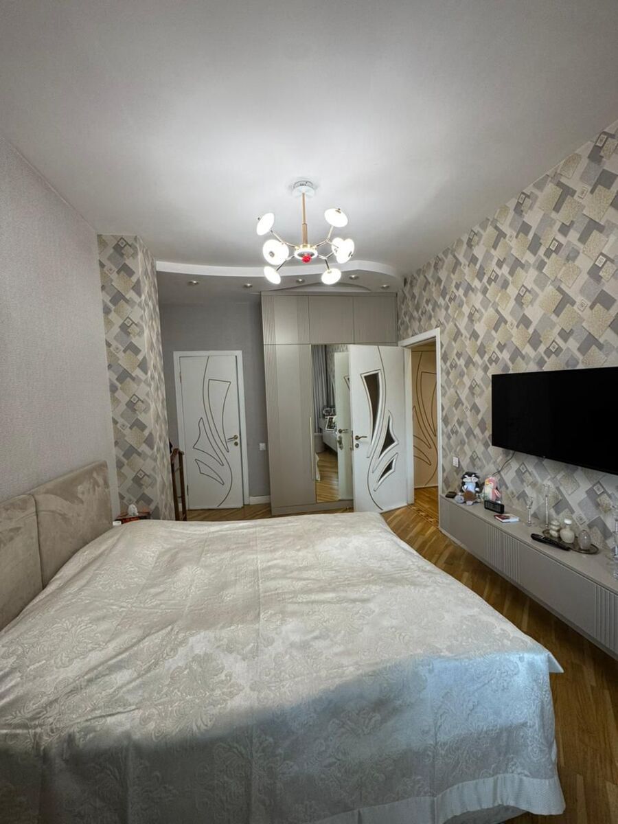 Satılır 4 otaqlı yeni tikili 125 m² — Mənzil, Bakı (4)